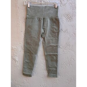 Halara NEW Olive Green Cropped Leggings Athlesiure Yoga Workout Gym